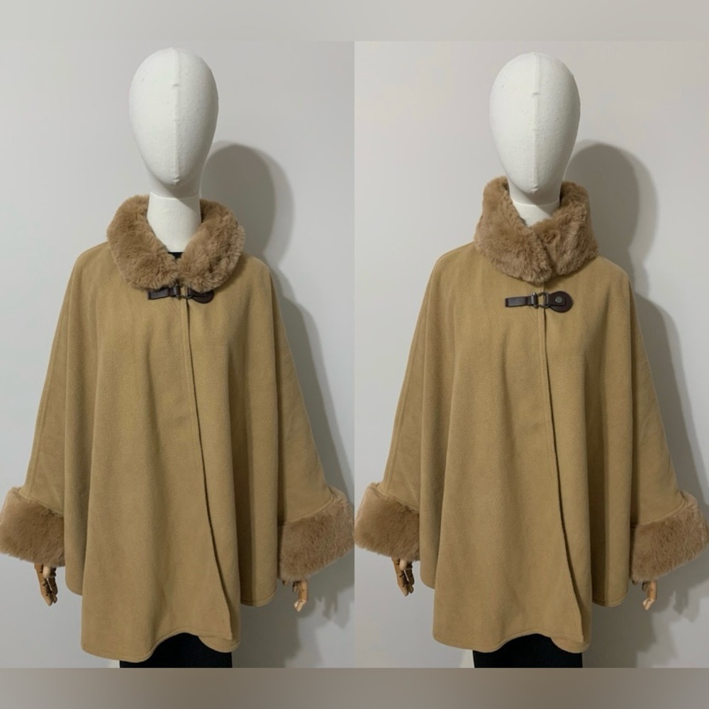 Martha Stewart Tan Soft Wool / Fleece Cape with Fur